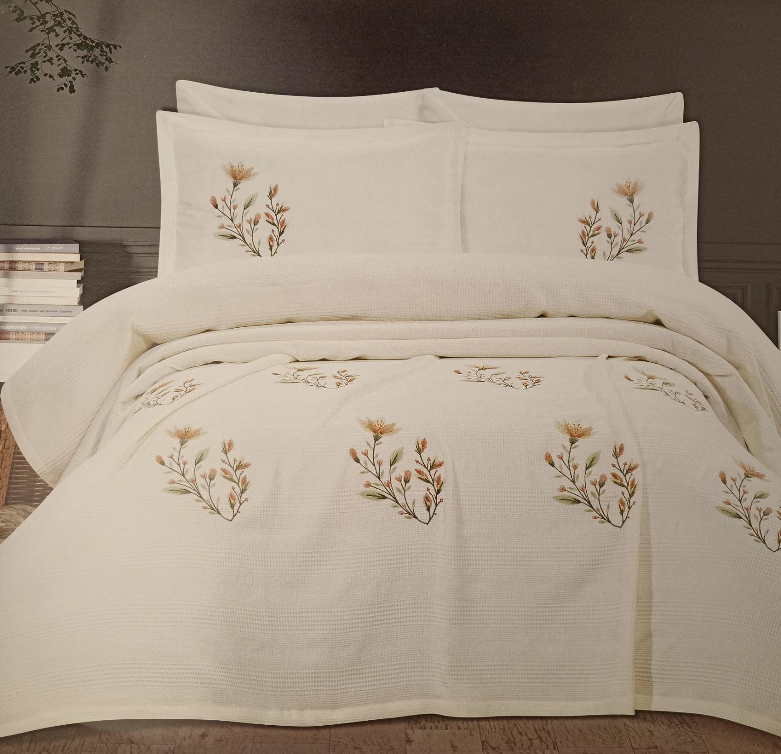 Набір покривал із наволочками Pique Batunur Nare 240х260 см Krem (CN37857) - фото 2 Набір покривал із наволочками Pique Batunur Nare 240х260 см Krem (CN37857) - фото 2