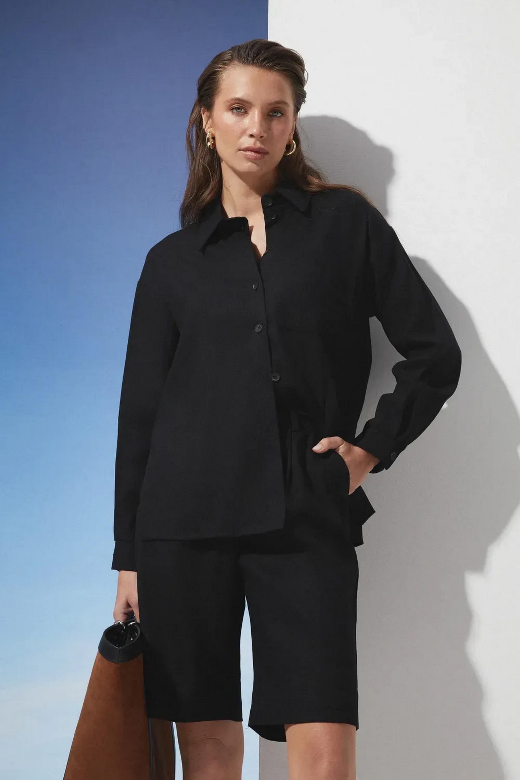 Шорти жіночі Seventeen XXL-3XL Чорний (104-2269.6328-2) Шорти жіночі Seventeen XXL-3XL Чорний (104-2269.6328-2)