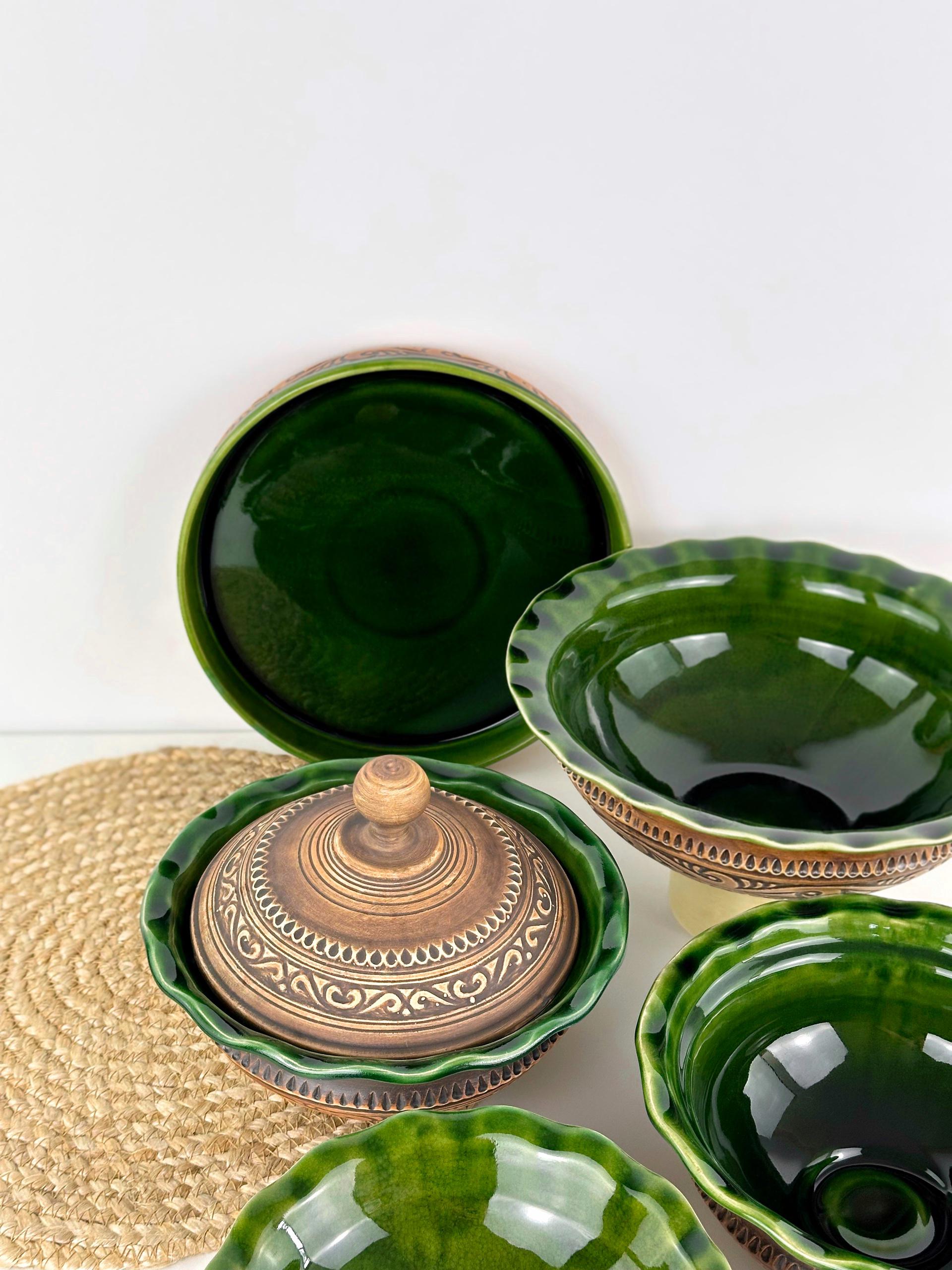 Набор глиняной посуды для подачи страв на 6 человек Гражда Коричневый (17019-11) - фото 6 Набор глиняной посуды для подачи страв на 6 человек Гражда Коричневый (17019-11) - фото 6