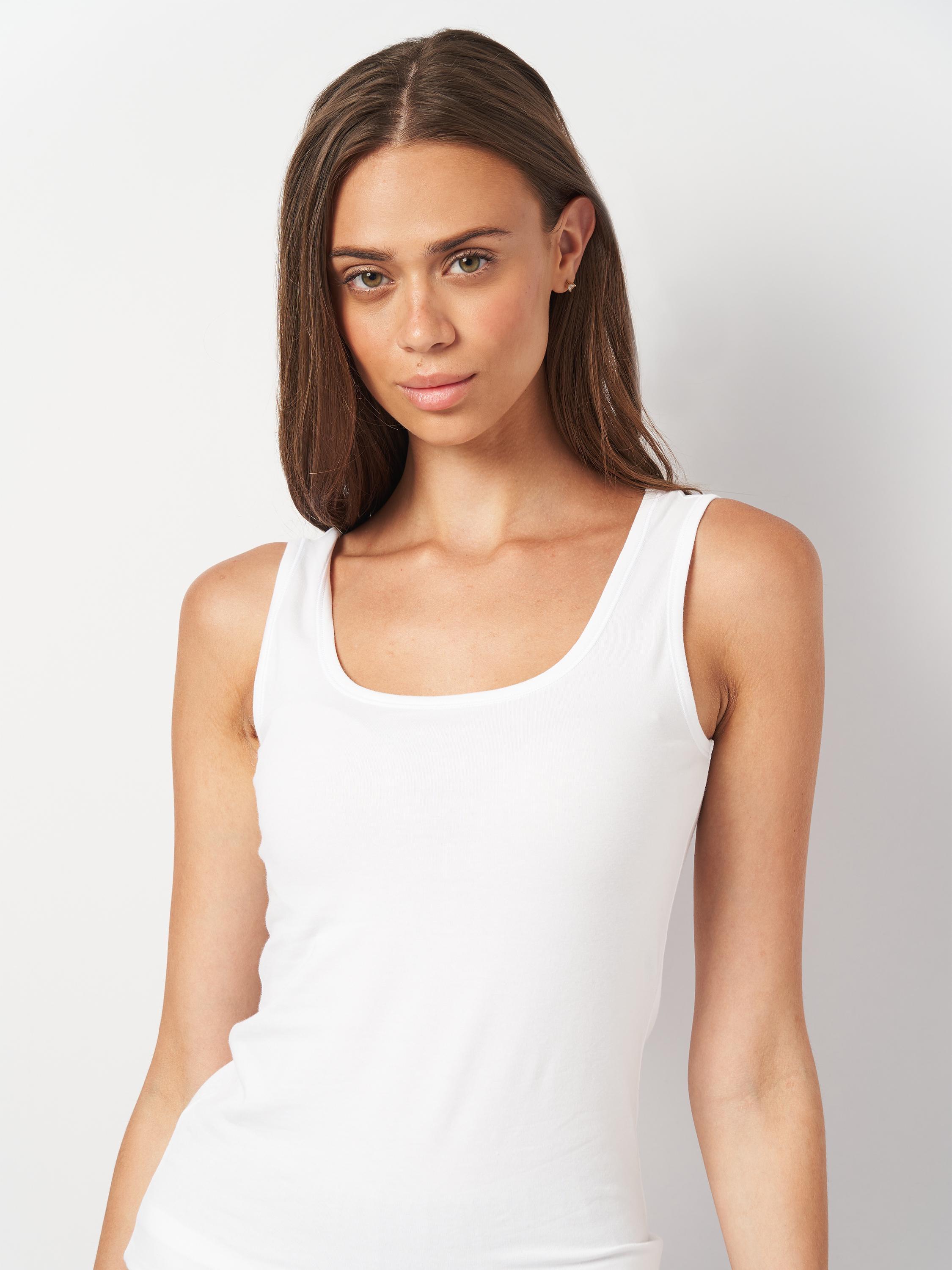 Майка женская на широких бретелях ROZA 200126 XS Белый (4824005700101) - фото 11 Майка женская на широких бретелях ROZA 200126 XS Белый (4824005700101) - фото 11