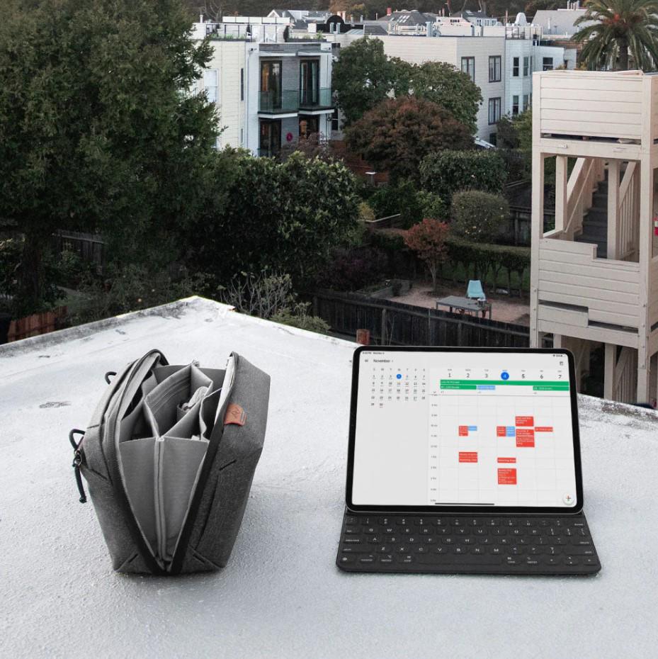 Сумка Peak Design Tech Pouch Charcoal (BTP-CH-3) - фото 8