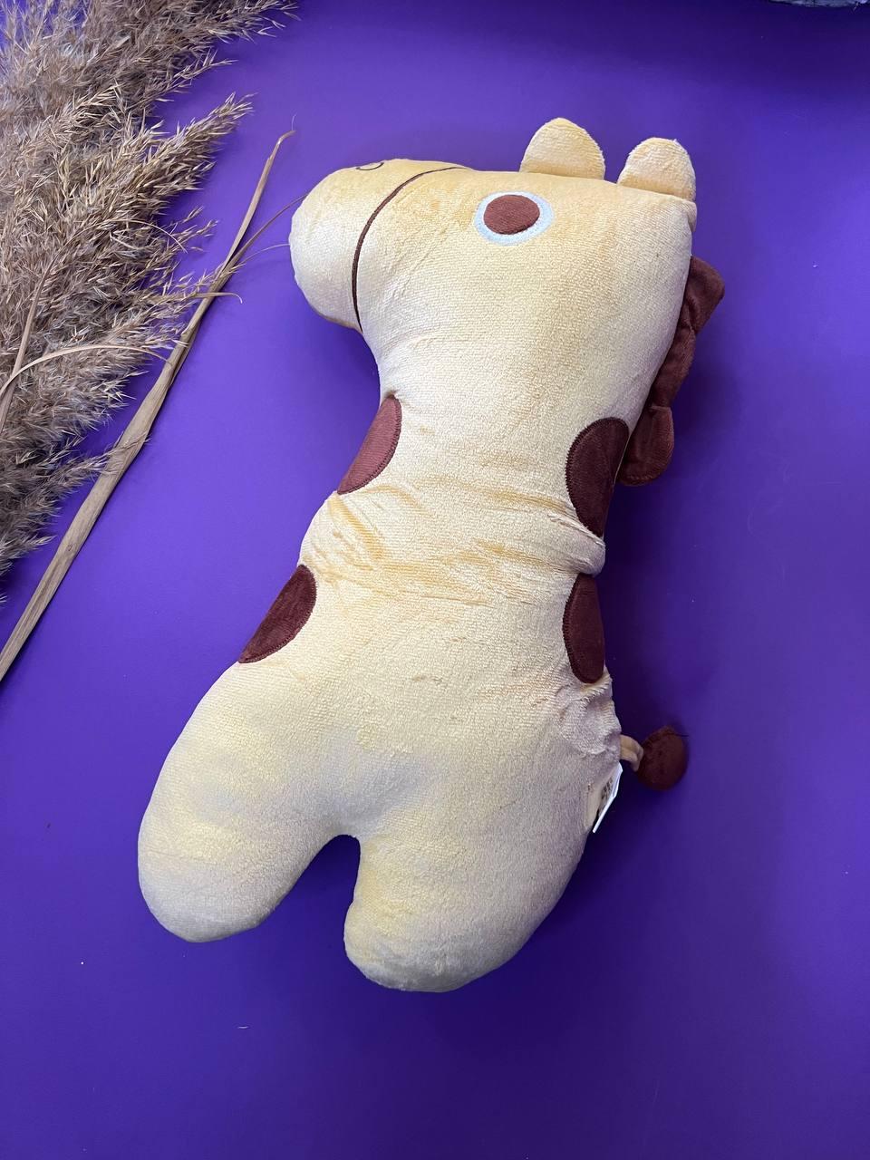 Накладка игрушка на ремень безопасности Жираф 45х20х7 см (2197384084)