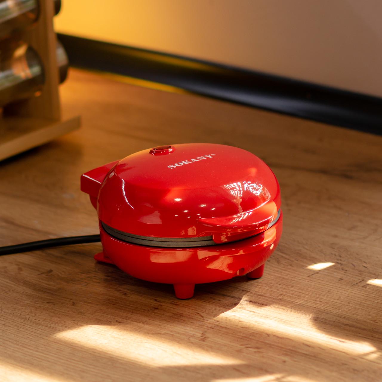 Вафельница Sokany SK-08097 для вафель в виде машинокантипригарное покрытие 550 Вт (7388) - фото 8 Вафельница Sokany SK-08097 для вафель в виде машинокантипригарное покрытие 550 Вт (7388) - фото 8