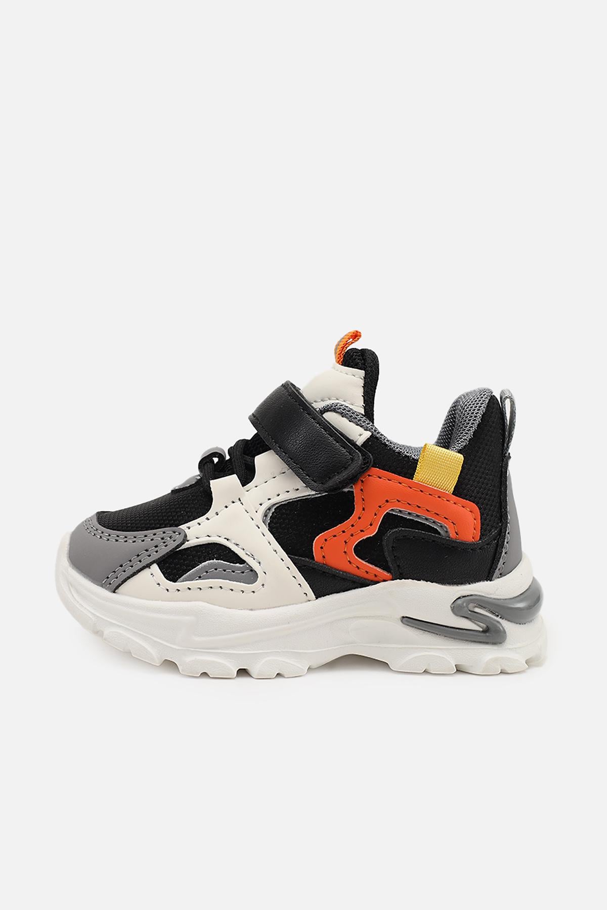 Кроссовки для мальчика ЦБ-00273930 на плоской подошве р. 22 Черный (SKT001056971)