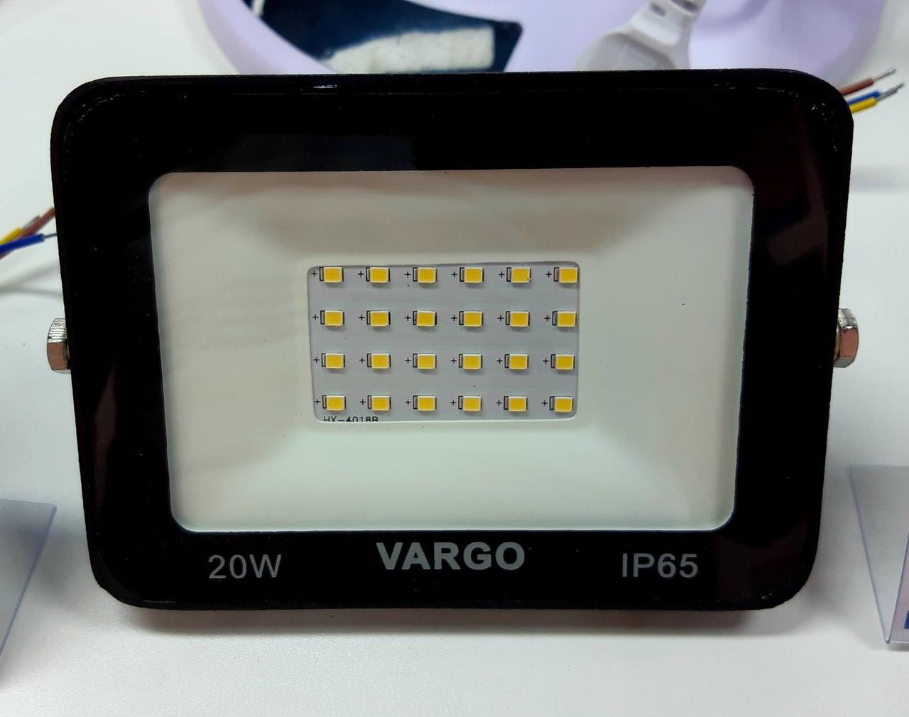 Светодиодный LED прожектор VARGO 20W 220V 1800lm 6500K