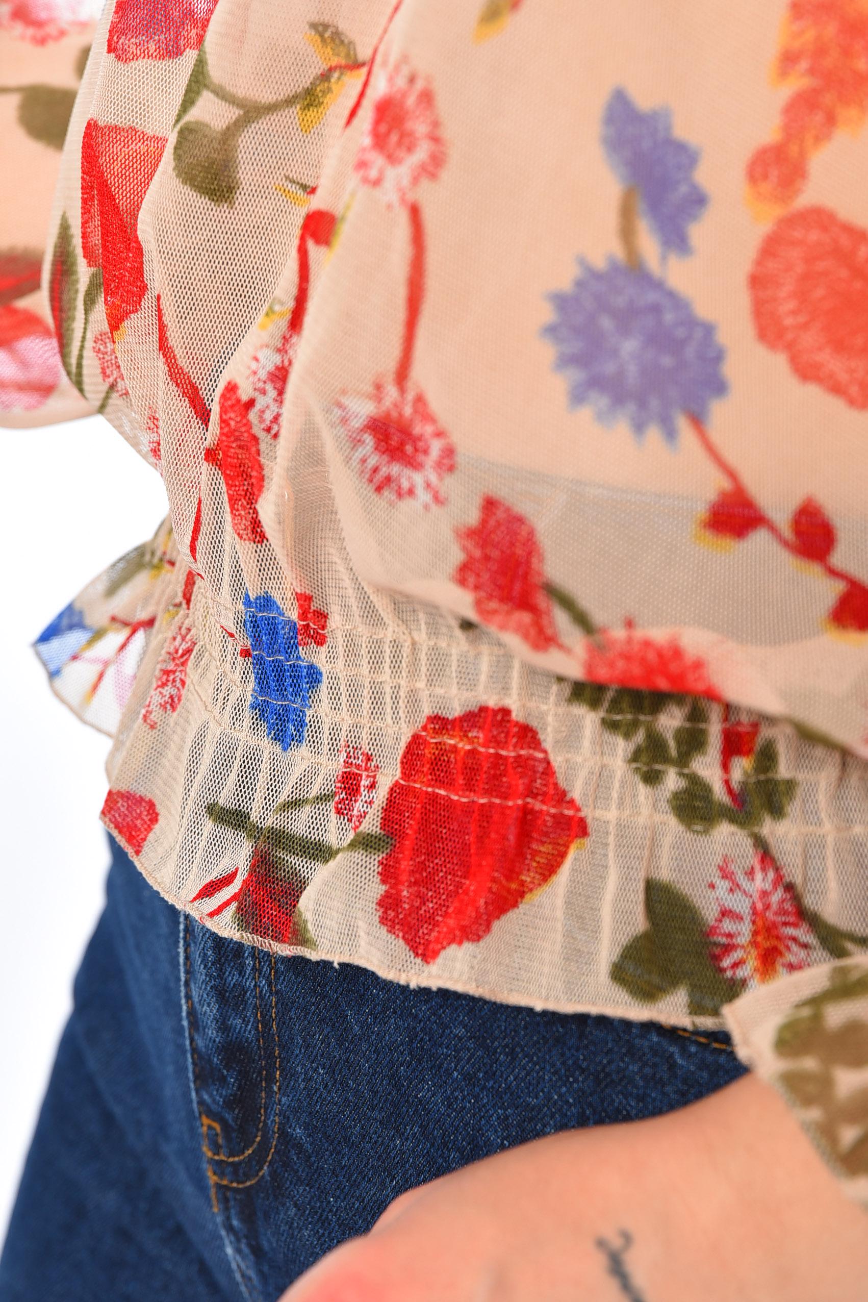 Блуза женская в сеточку с принтом р. 42 Бежевый (173815) - фото 4