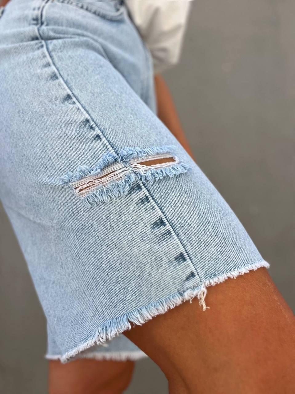 Шорты женские джинсовые ITS Basic 2837 STRAIGHT FIT бермуды порез сбоку длинные р. 36 Светло-голубой (2187) - фото 3 Шорты женские джинсовые ITS Basic 2837 STRAIGHT FIT бермуды порез сбоку длинные р. 36 Светло-голубой (2187) - фото 3