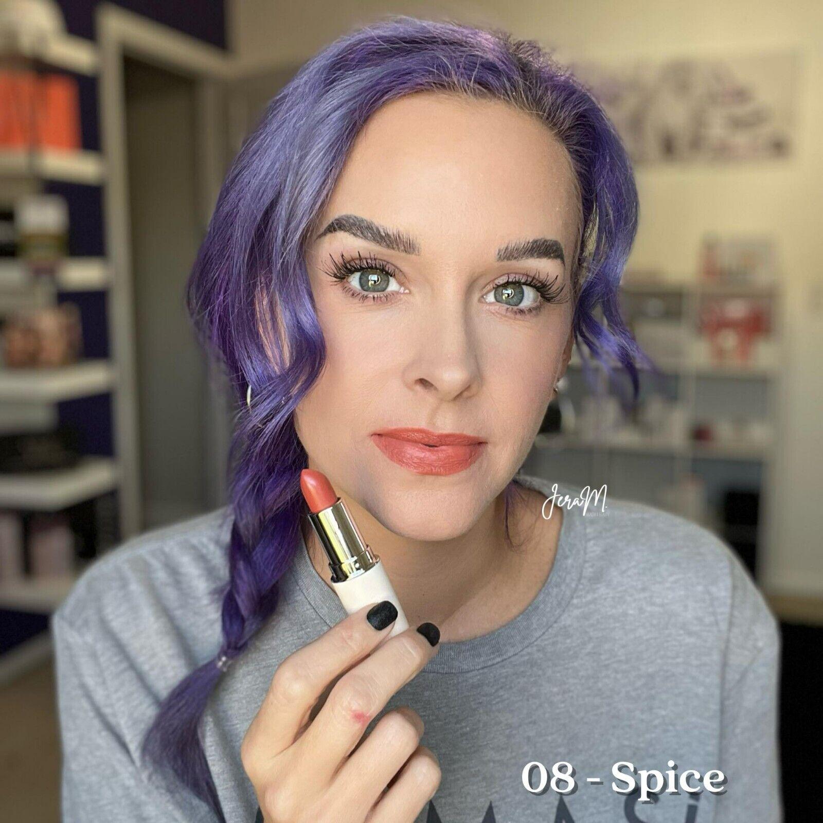 Помада для губ кремова Farmasi 08 Spice 4 г (77627806) - фото 2 Помада для губ кремова Farmasi 08 Spice 4 г (77627806) - фото 2