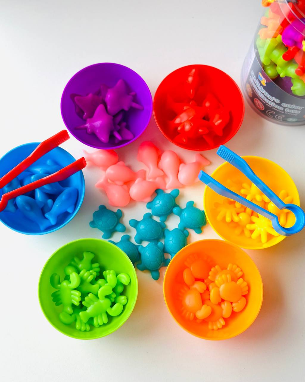 Розвиваюча гра Fun Game FD2188-16 Сортер Монтессорі сортуй по кольорам з пінцетами та тарілочками Морські мешканці (1905297112) - фото 5 Розвиваюча гра Fun Game FD2188-16 Сортер Монтессорі сортуй по кольорам з пінцетами та тарілочками Морські мешканці (1905297112) - фото 5