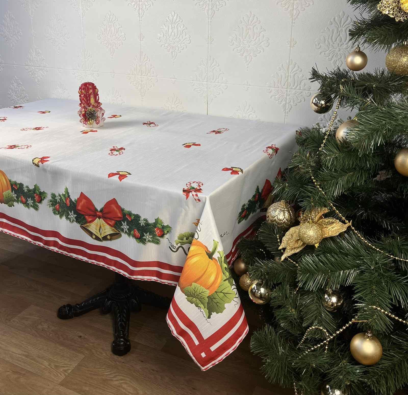 Скатерть новогодняя Maison Royale Model 02 160x220 см в коробке (CN36505)