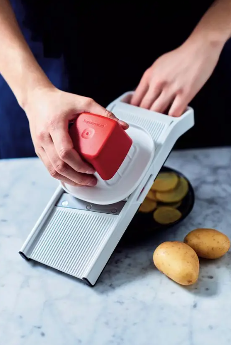 Шинківка Tupperware Мандоліна Юніор - фото 5 Шинківка Tupperware Мандоліна Юніор - фото 5