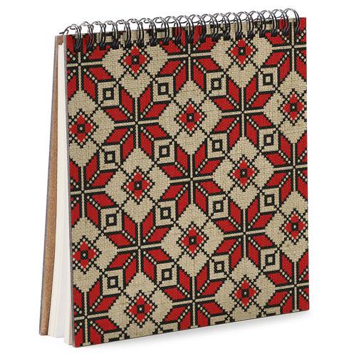 Скетчбук Украинский орнамент 16,7x18 см (BDK_17A061) Скетчбук Украинский орнамент 16,7x18 см (BDK_17A061)