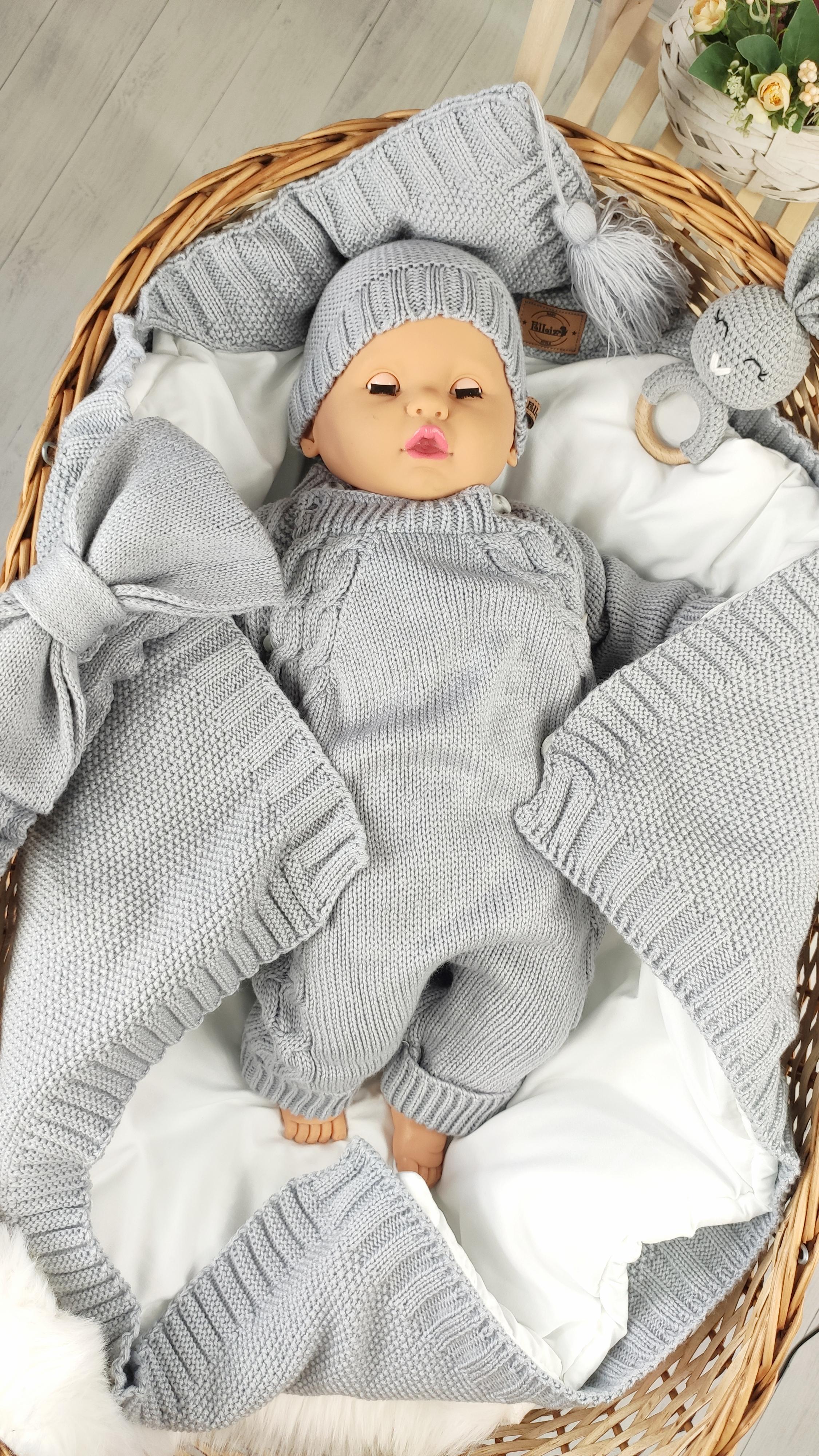 Комплект вязаный человечек с шапкой от 0 до 6 месяцев Серый - фото 4 Комплект вязаный человечек с шапкой от 0 до 6 месяцев Серый - фото 4