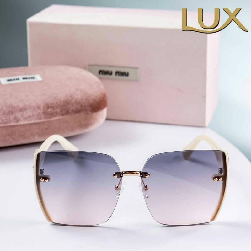 Солнцезащитные очки Pretty Little Thing 82253 one size комбинированный