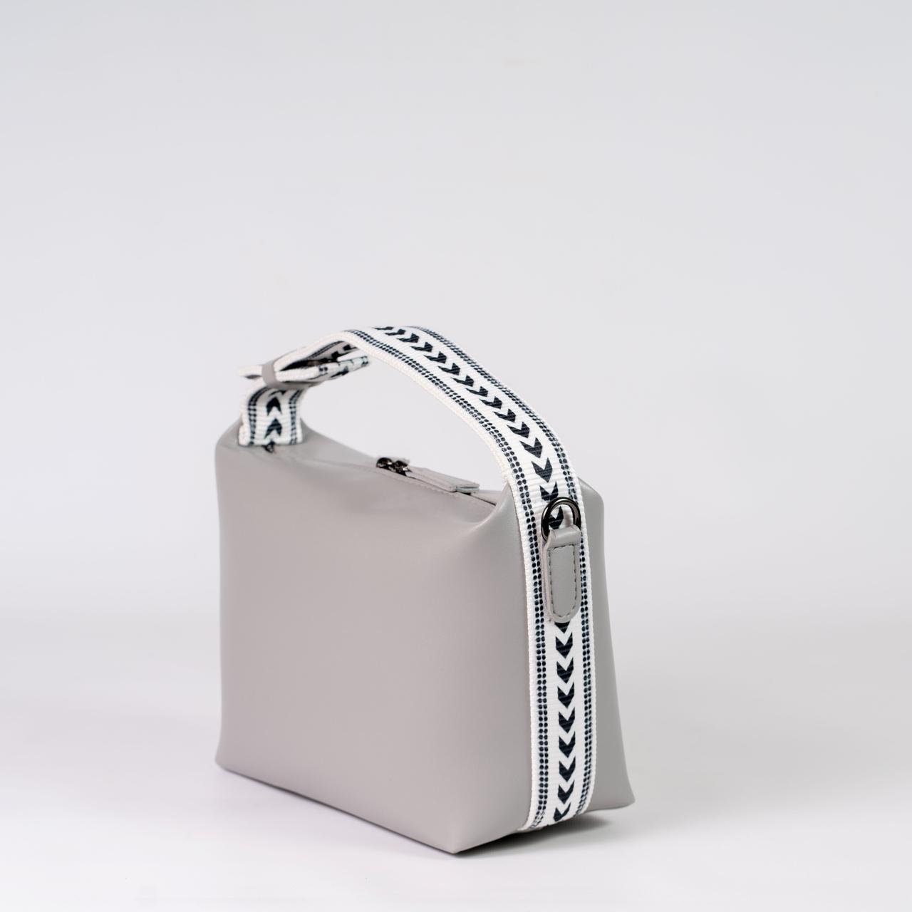 Сумка женская почтальон с длинным ремешком KVITUCHA № 53-24 Серый - фото 2