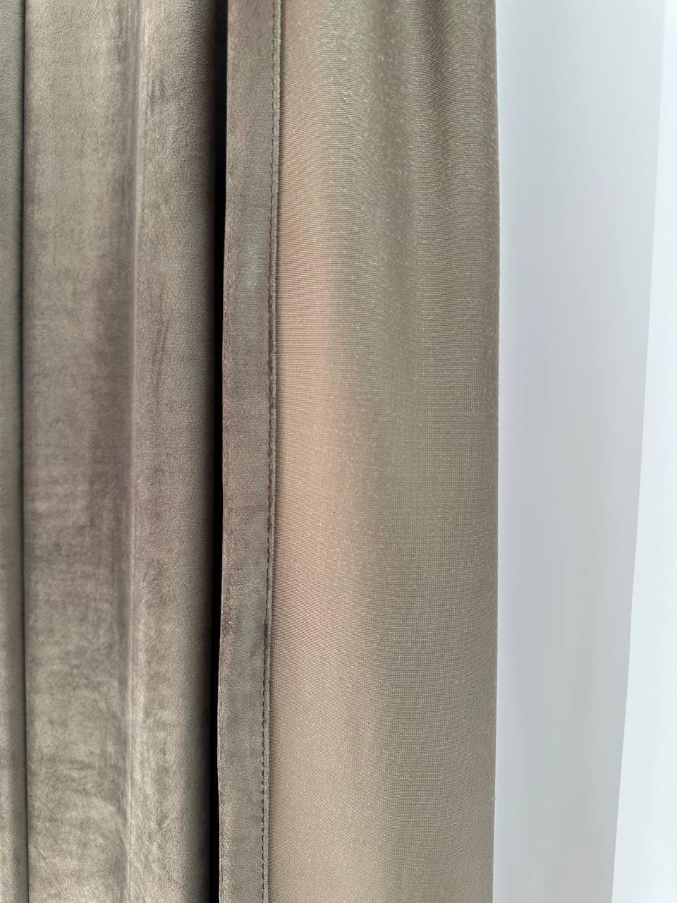 Штора бархатная на тесьме 6 см 250x270 см Серо-коричневый (6319-N79-Т43) - фото 9 Штора бархатная на тесьме 6 см 250x270 см Серо-коричневый (6319-N79-Т43) - фото 9