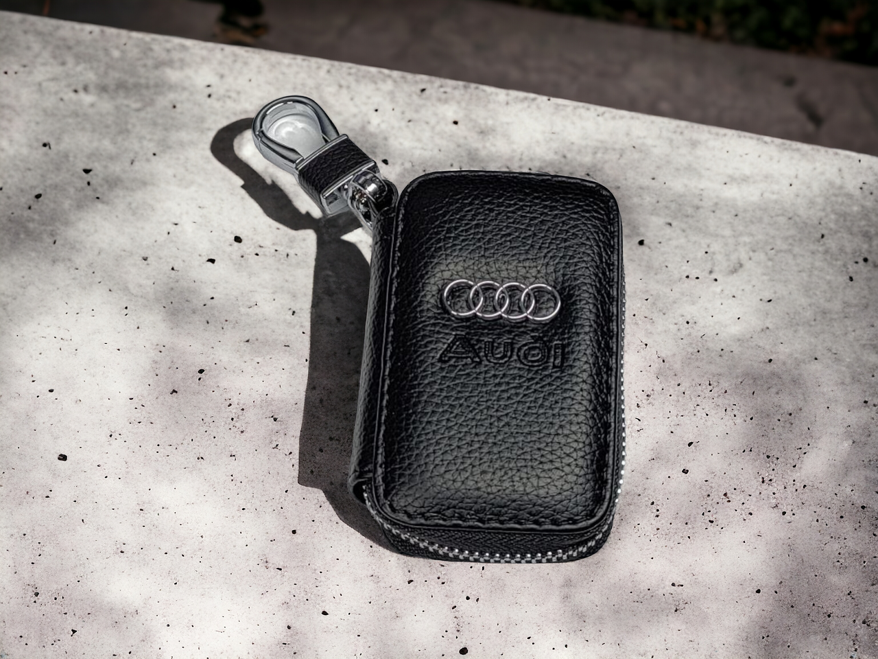 Ключница с карабином AUDI (1519465850)