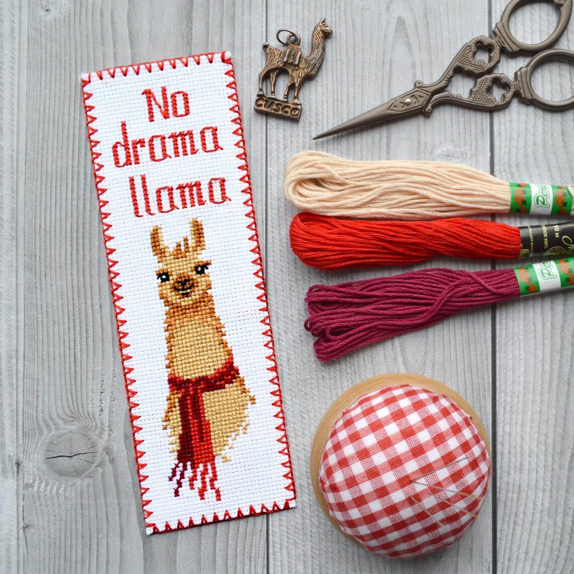 Набор для вышивки закладки No drama Llama (737) Набор для вышивки закладки No drama Llama (737)