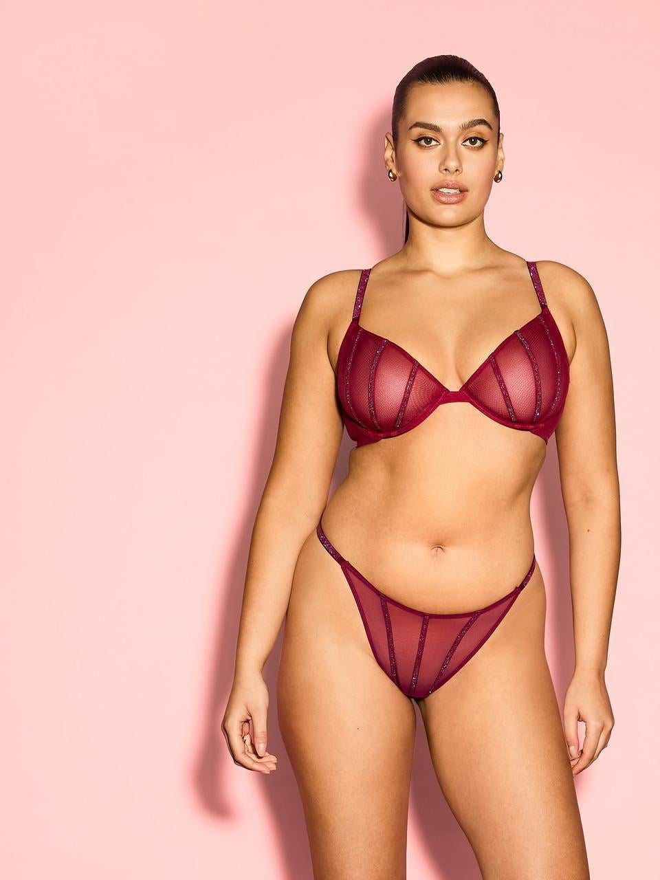 Комплект нижнего белья со стразами Victoria's Secret Sheer Shine 70B/S Бордовый (2133866495122)
