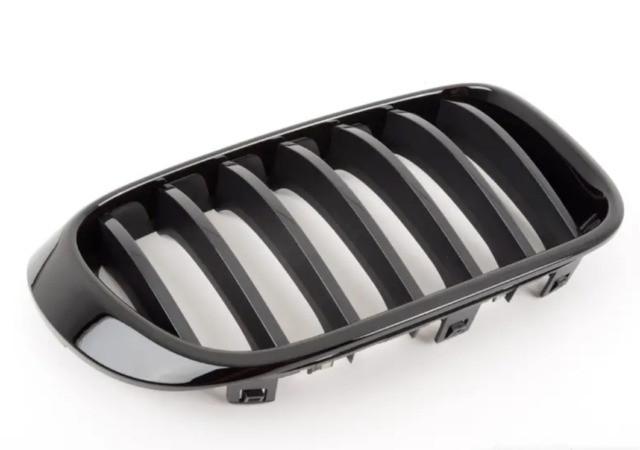 Решетка радиатора BMW X3 F25/X4 F26 2014-2017 левая+правая M-Performance Черный (18M07162B)