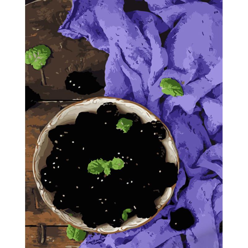 Картина по номерам Strateg Премиум Тарелка с шелковицей с лаком и 40х50 см (GS1395)