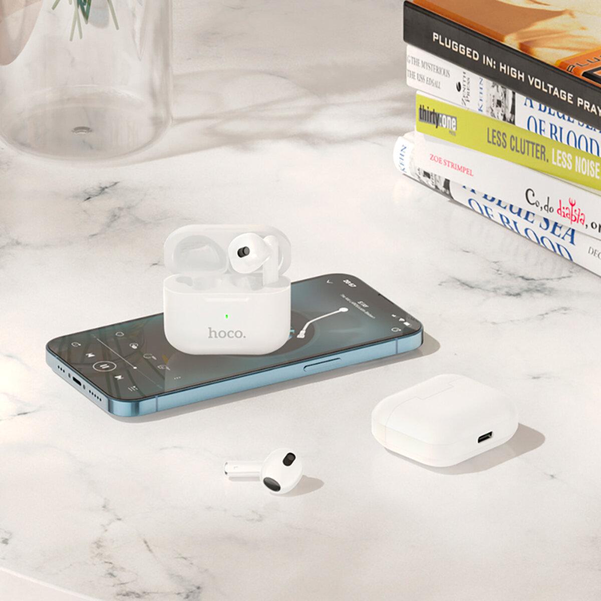 Навушники бездротові Hoco EW30 Intelligent true wireless BT5.3 300 mAh White (6931474782793) - фото 6 Навушники бездротові Hoco EW30 Intelligent true wireless BT5.3 300 mAh White (6931474782793) - фото 6