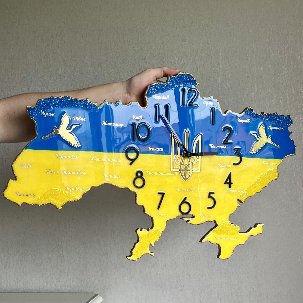 Часы настенные из эпоксидной смолы Карта Украины 130х83 см