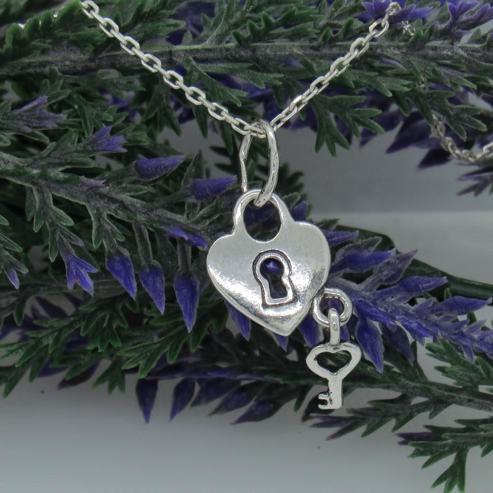 Срібний підвіс сердечко Ключик від серця (1129963127) - фото 3 Срібний підвіс сердечко Ключик від серця (1129963127) - фото 3
