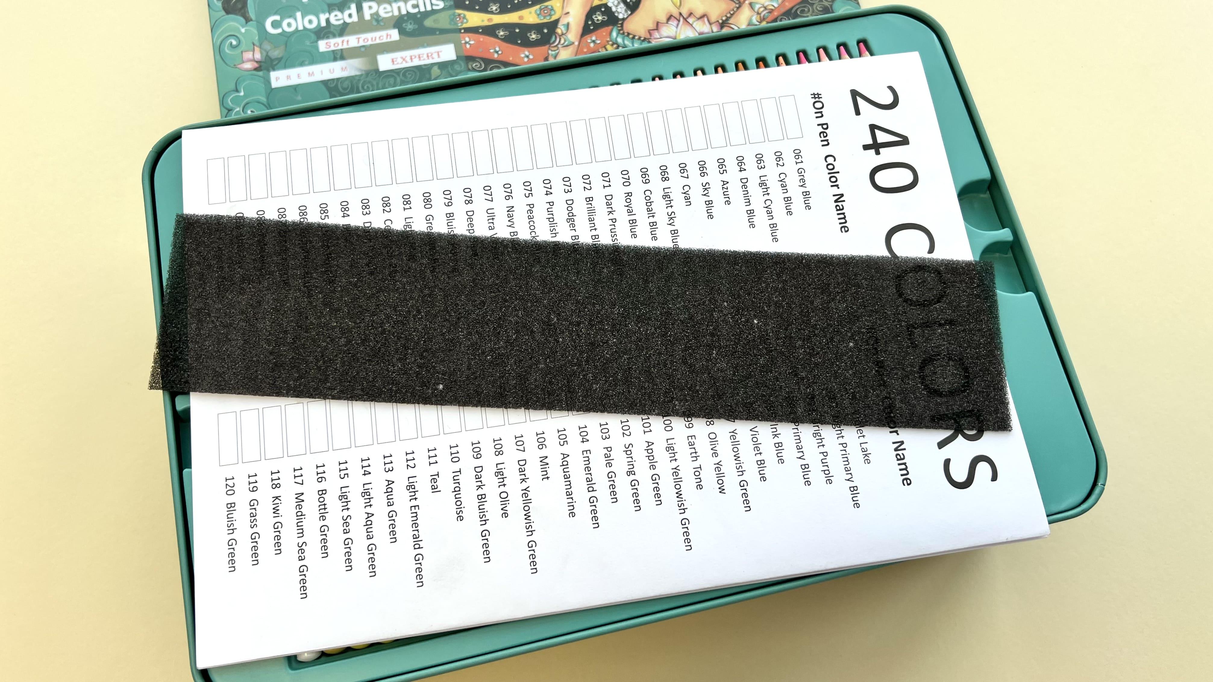 Набір олівців Kalour великий у металевому пеналі 240 кольорів - фото 9 Набір олівців Kalour великий у металевому пеналі 240 кольорів - фото 9