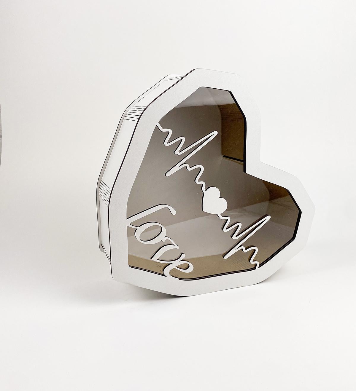 Коробка Серце "Love серцевий ритм" з прозорою кришкою середня (5809)