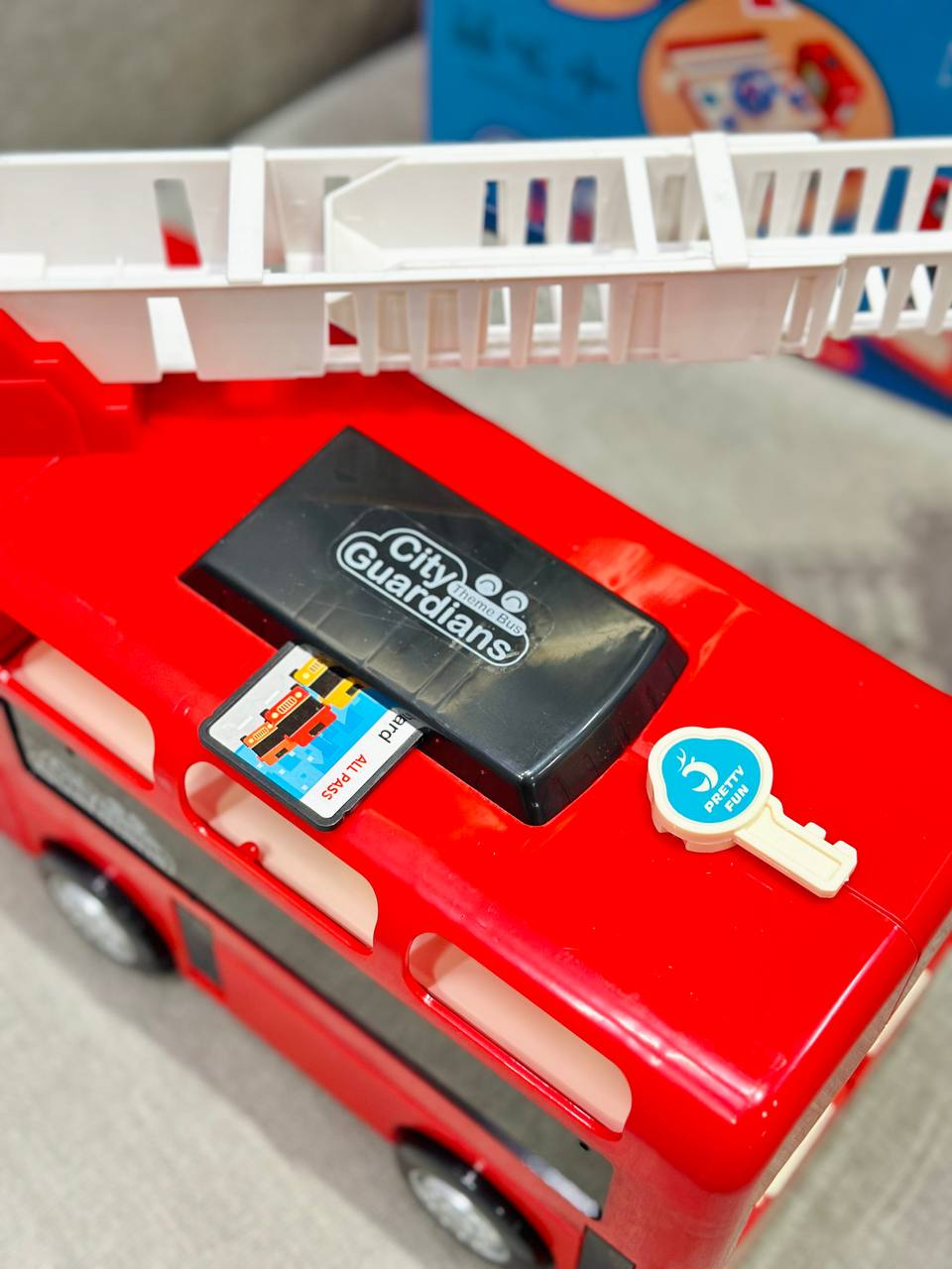 Іграшковий музичний автобус Fun Game з кермом трансформер 2в1 265-2 автотренажер Пожежна машина (2054641465) - фото 4