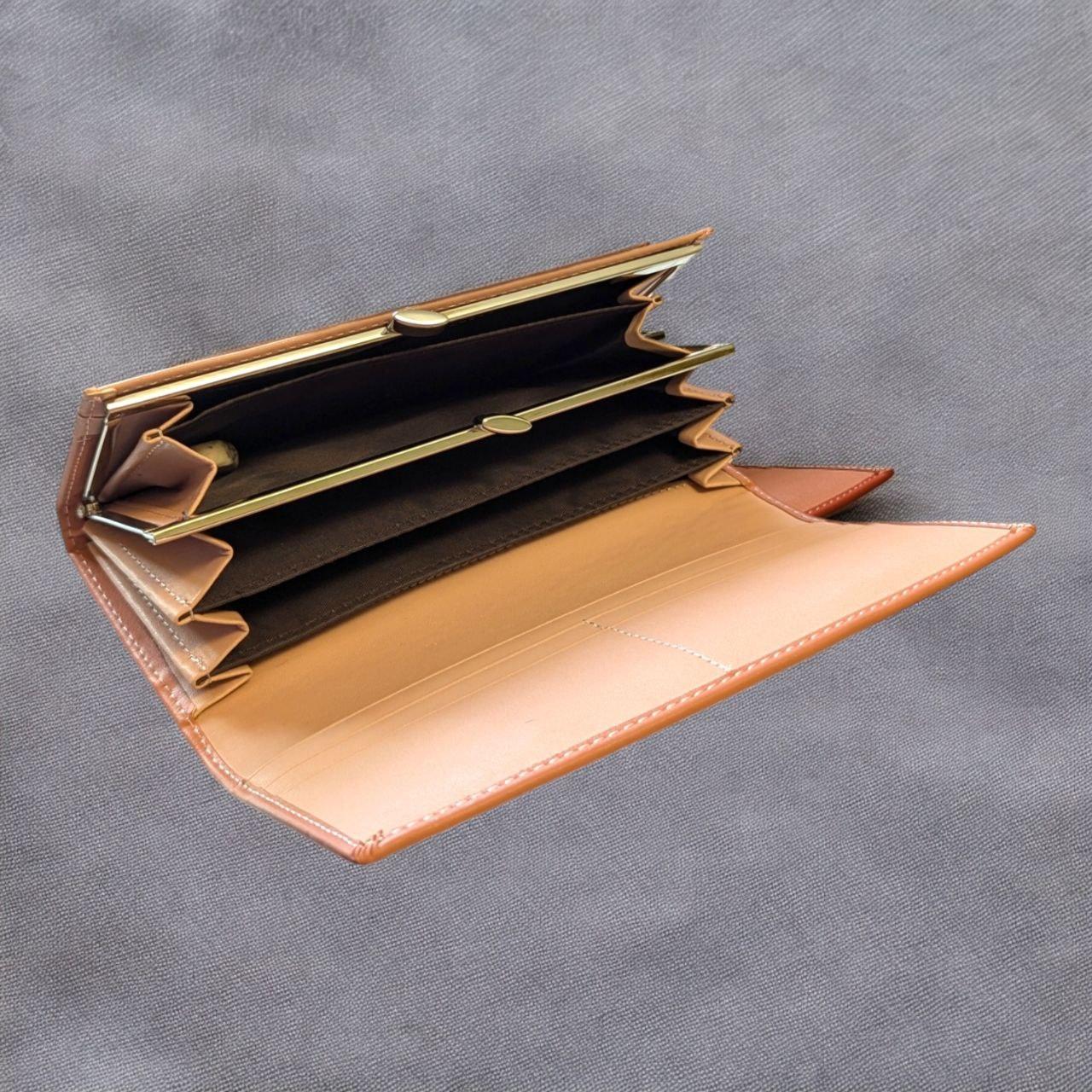 Гаманець жіночий на магніті з клямкою для дрібниці 19х9,5 см Рожевий (3.12.25) - фото 3 Гаманець жіночий на магніті з клямкою для дрібниці 19х9,5 см Рожевий (3.12.25) - фото 3