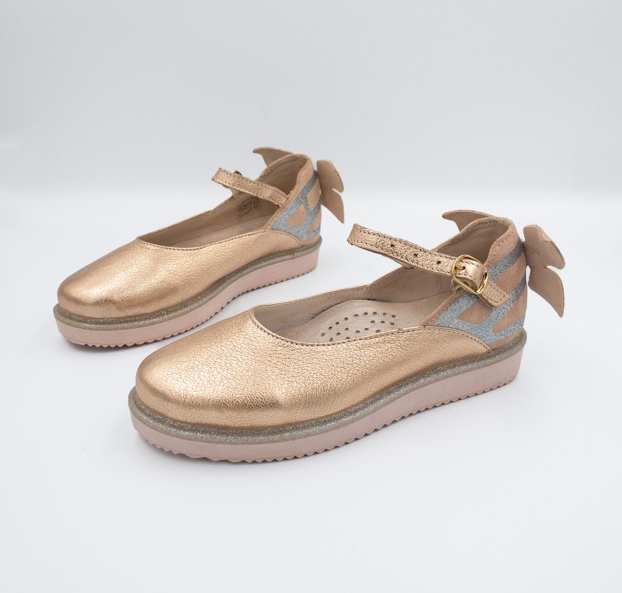 Туфлі для дівчинки Bistfor шкіра р. 31 Рожевий (89701/145) Туфлі для дівчинки Bistfor шкіра р. 31 Рожевий (89701/145)