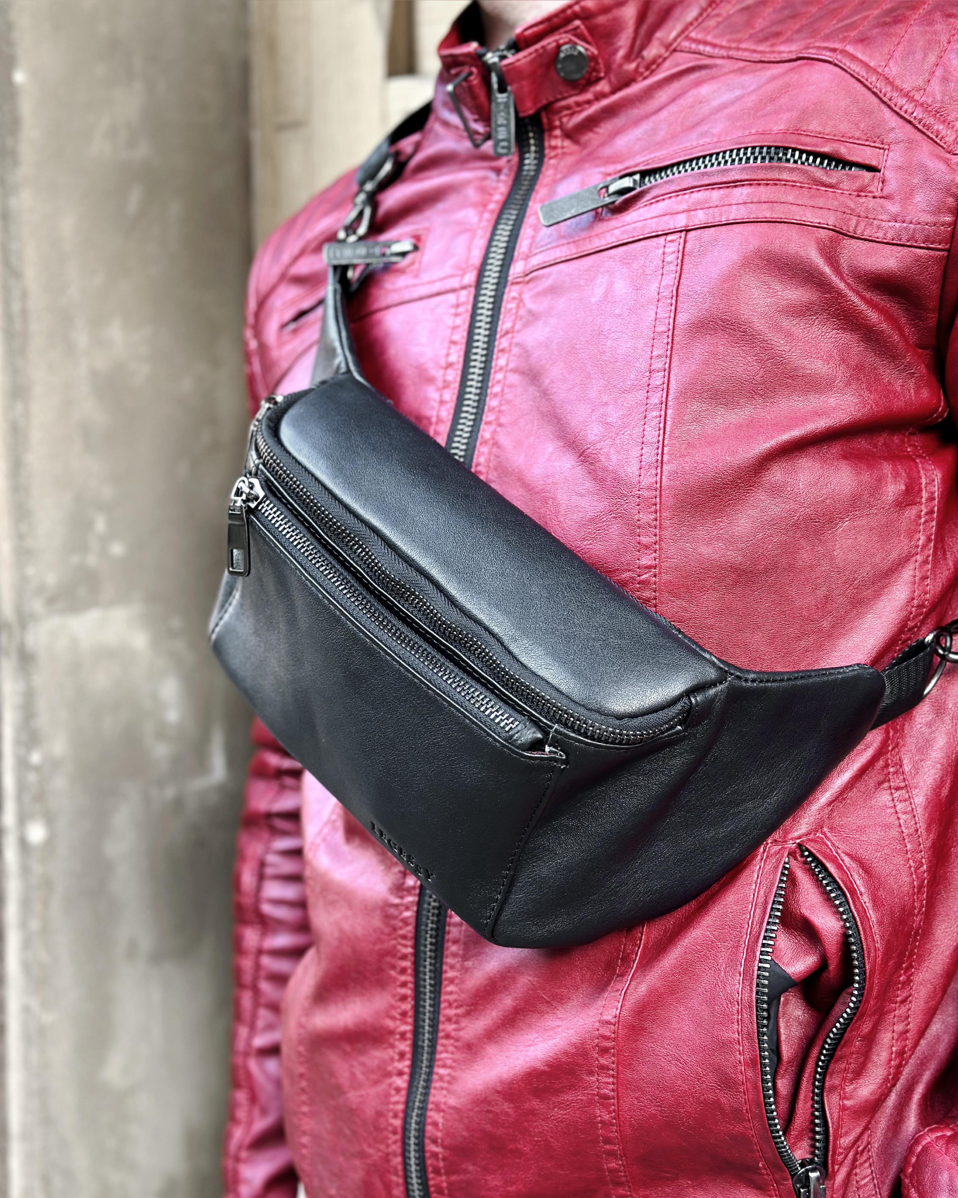 Бананка мужская (V 233)