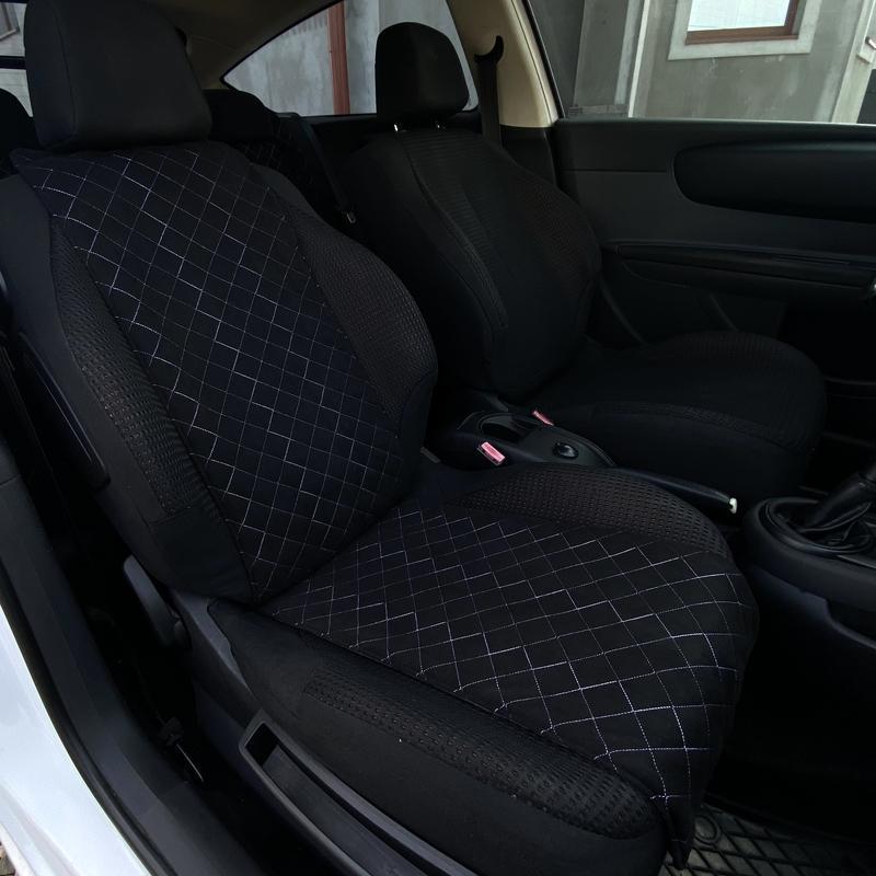 Накидка на сиденье автомобиля эко-замша узкая с прошивкой 1 шт. Черный/Белый (789)