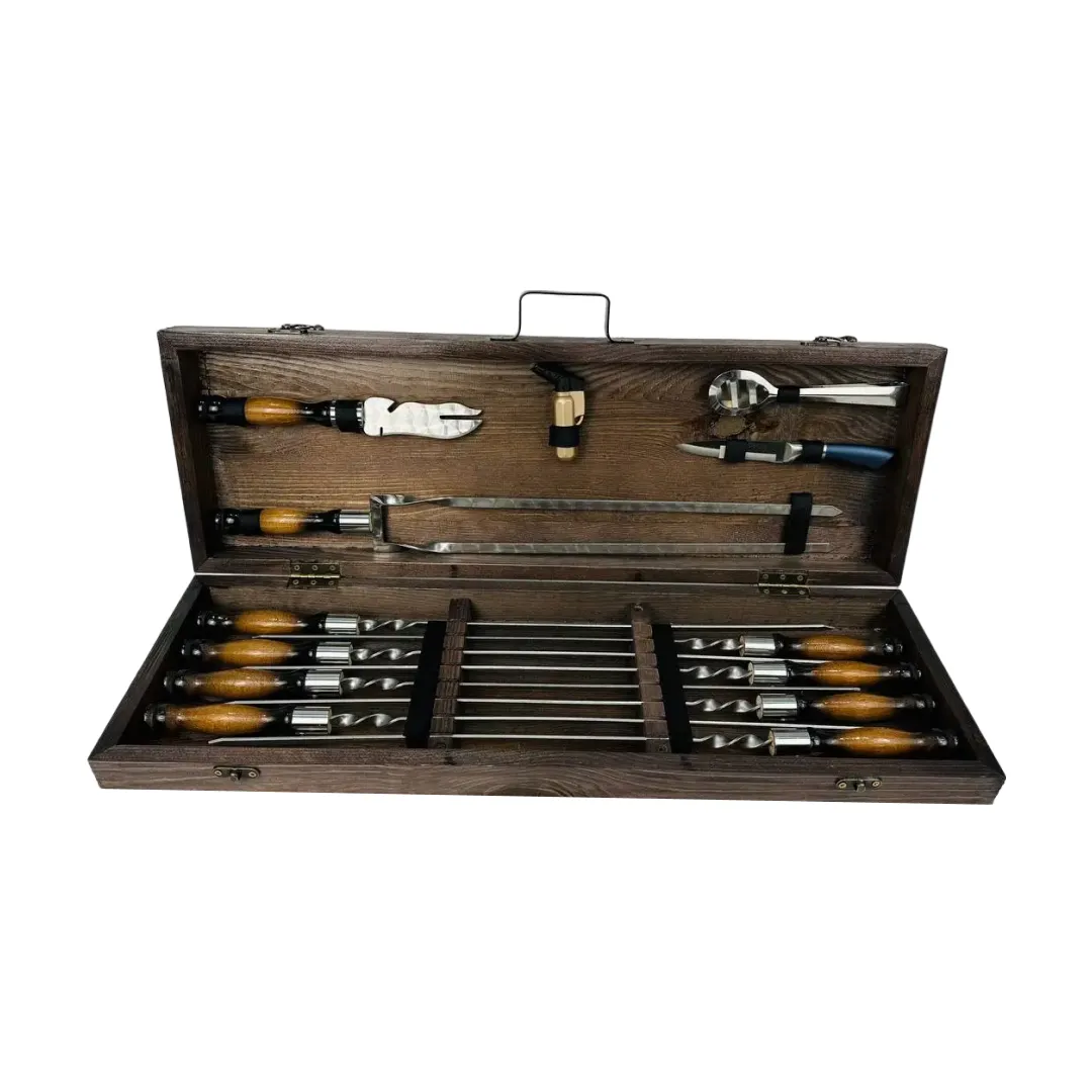 Набір шампурів у кейсі Патріот середній дерев'яний з нержавіючої сталі (2-10-KS-7607)