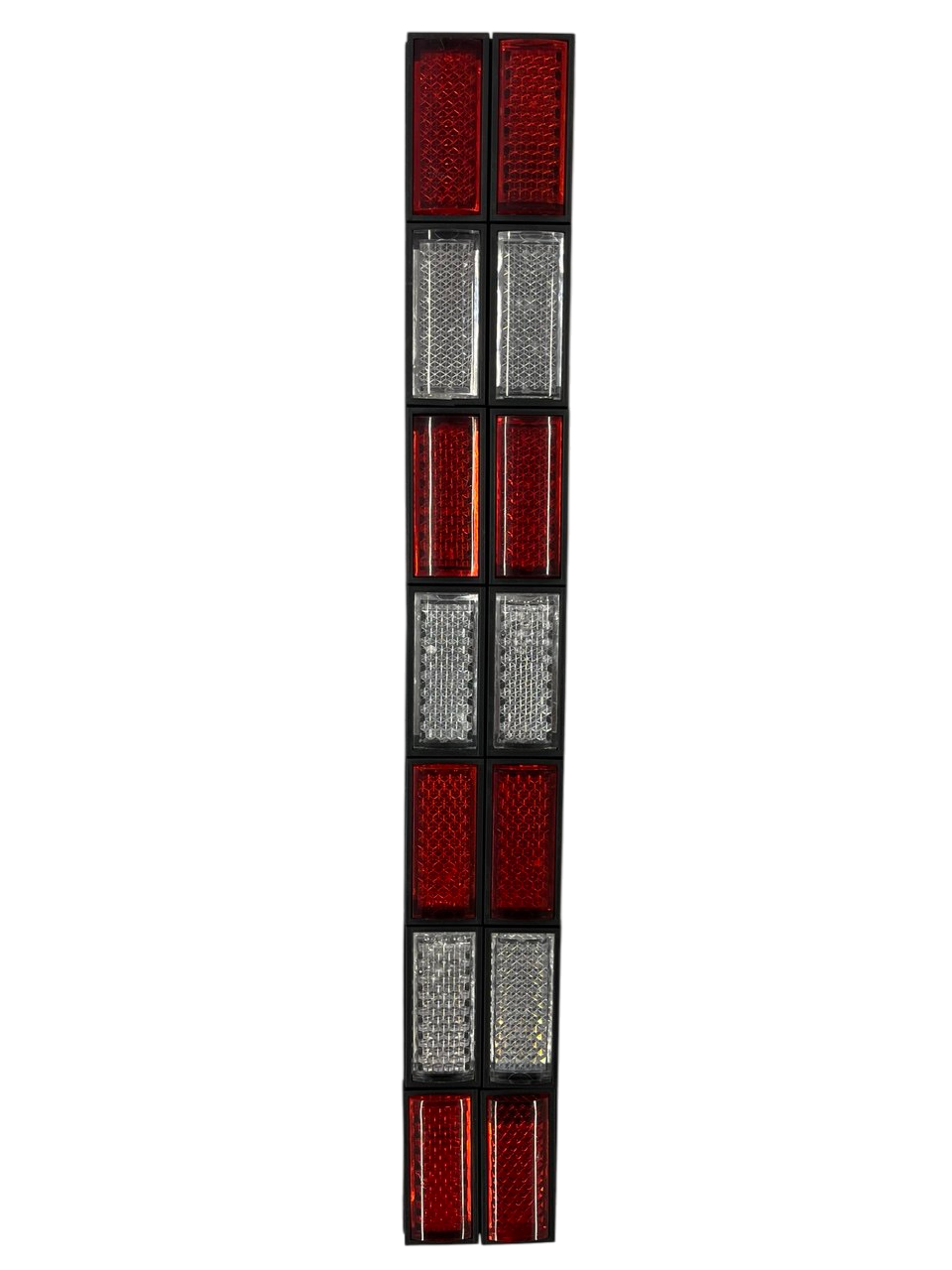 Катафот на двери самоклеющийся Белый/Красный (18100бк)