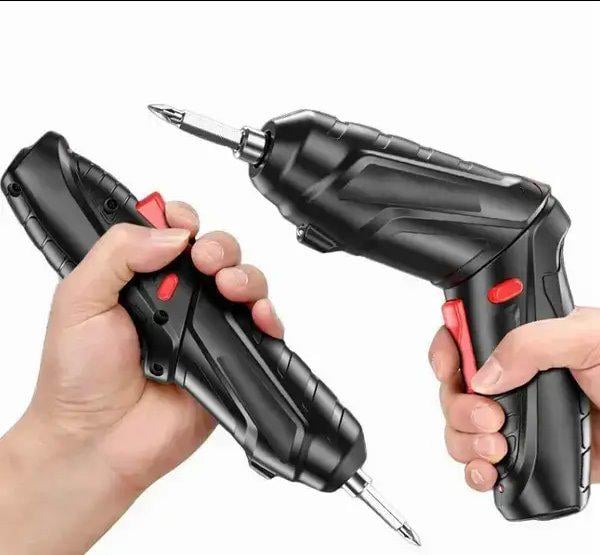 Шуруповерт акумуляторний поворотний з насадками 47 в 1 USB у пластиковій валізі - фото 3 Шуруповерт акумуляторний поворотний з насадками 47 в 1 USB у пластиковій валізі - фото 3