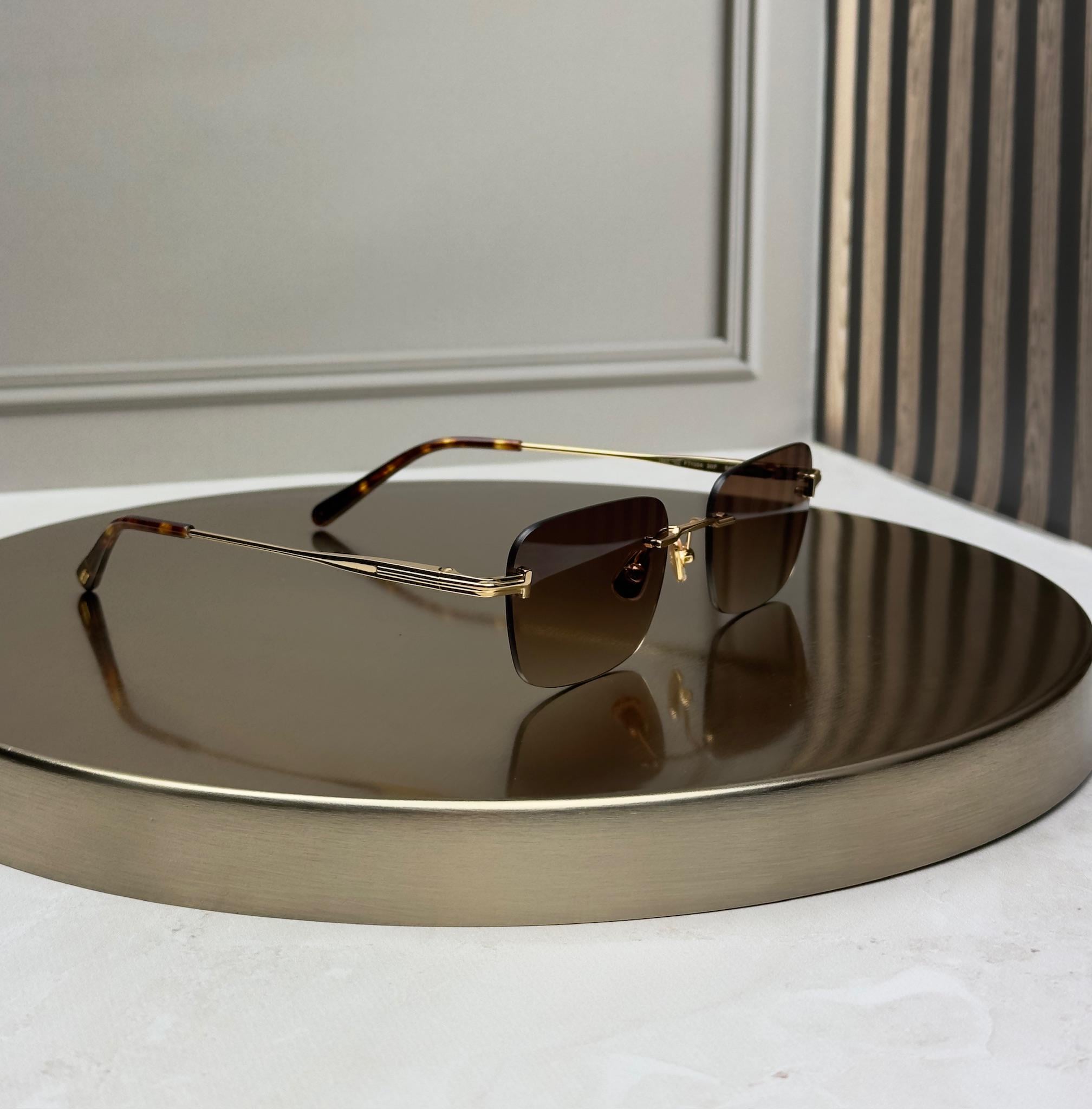 Солнцезащитные очки Tom Ford FT1354 безободочные прямоугольные коричневая линза унисекс Золотой