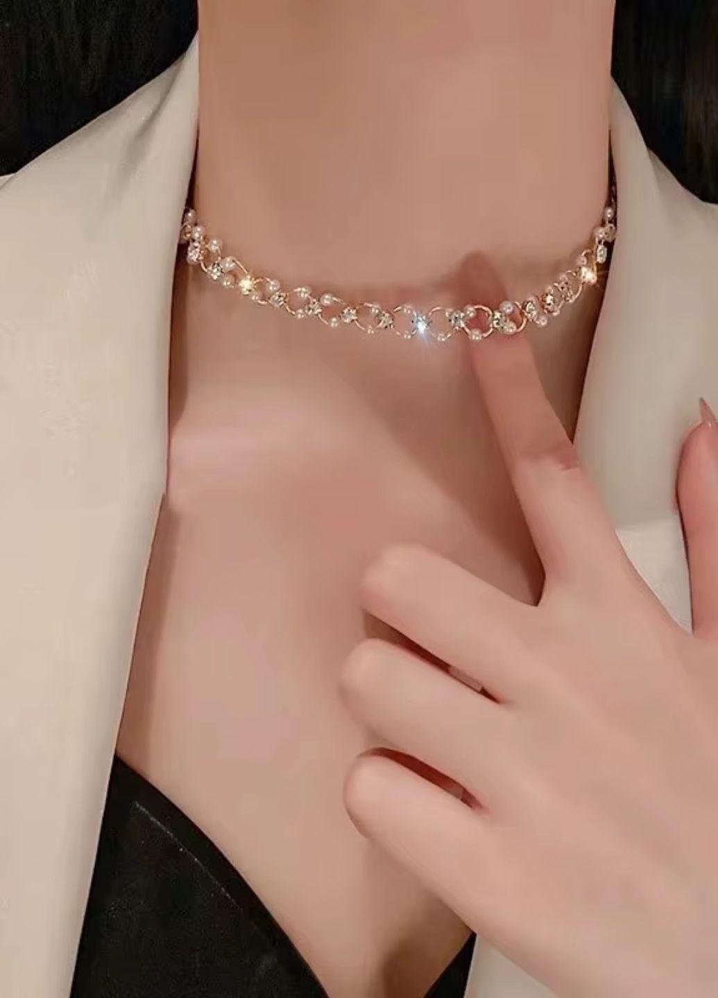 Ланцюжок-чокер жіночий з камінцями та бусинками Fashion Jewelry Золотистий (15268) - фото 9 Ланцюжок-чокер жіночий з камінцями та бусинками Fashion Jewelry Золотистий (15268) - фото 9