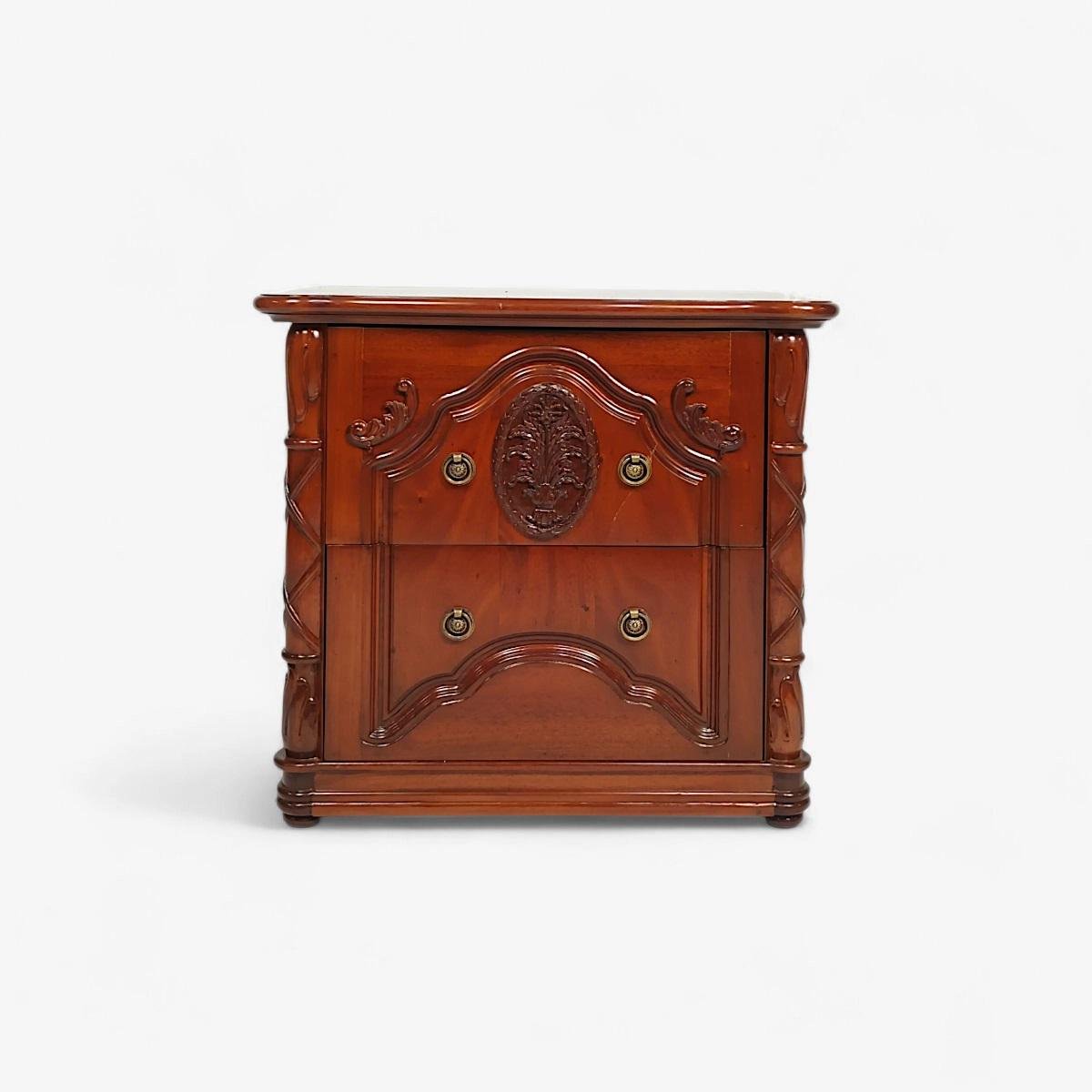 Тумбочка прикроватная Giorgio Butnari (4102-087)