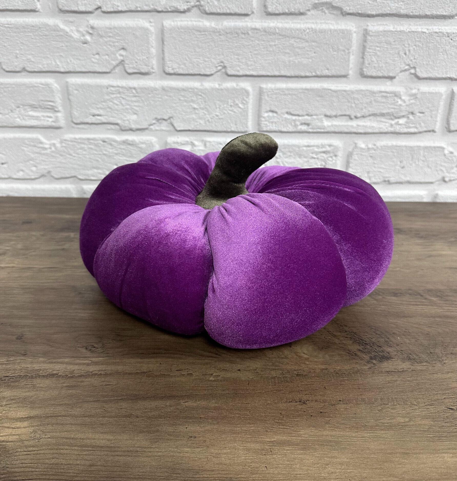 Подушка Comfort Home тыква декоративная велюровая мерцающая Ø 40 см - фото 1 Подушка Comfort Home тыква декоративная велюровая мерцающая Ø 40 см - фото 1