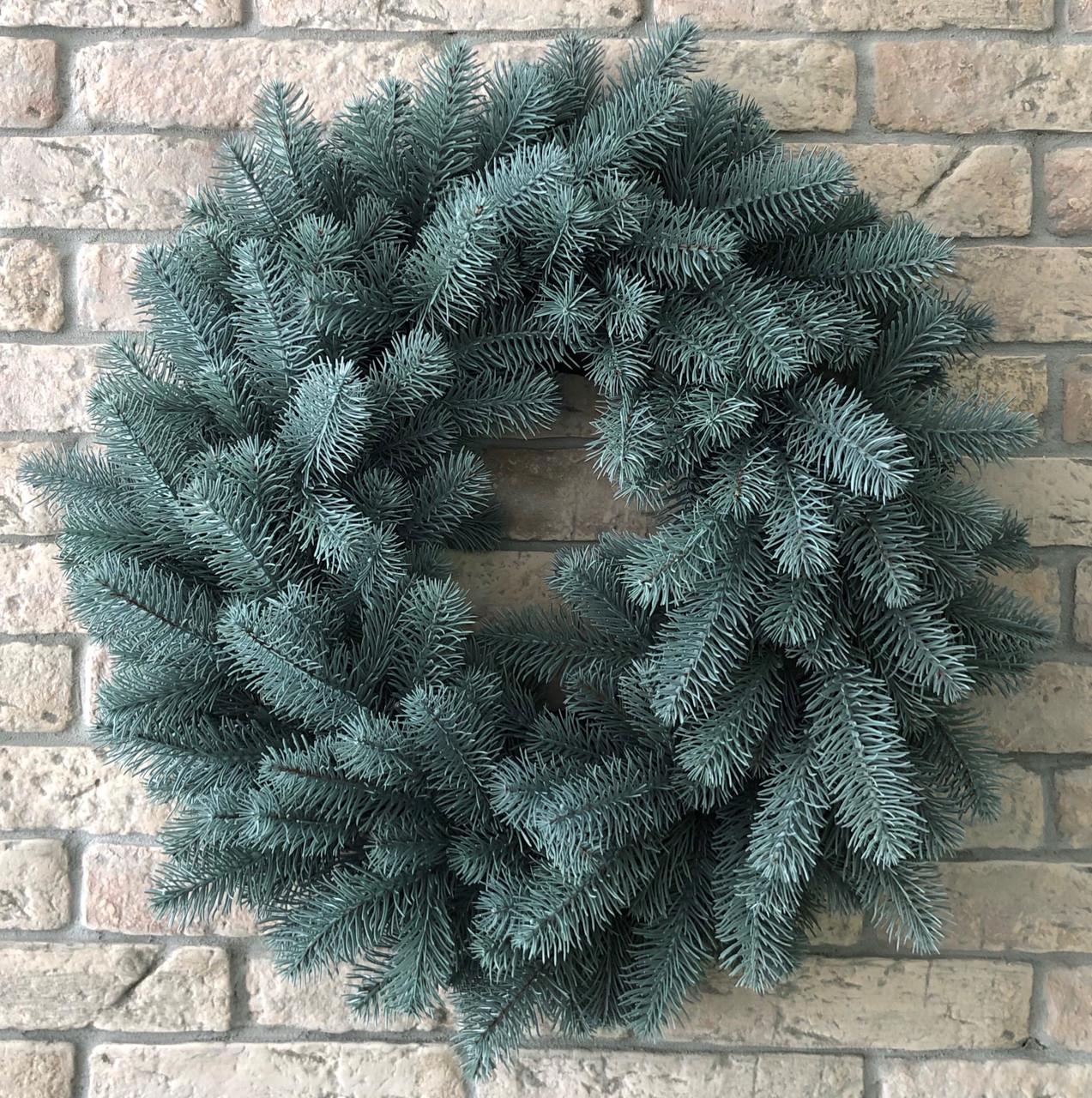 Венок новогодний рождественский SGH Premium из литой хвои Ø 55 см Голубой