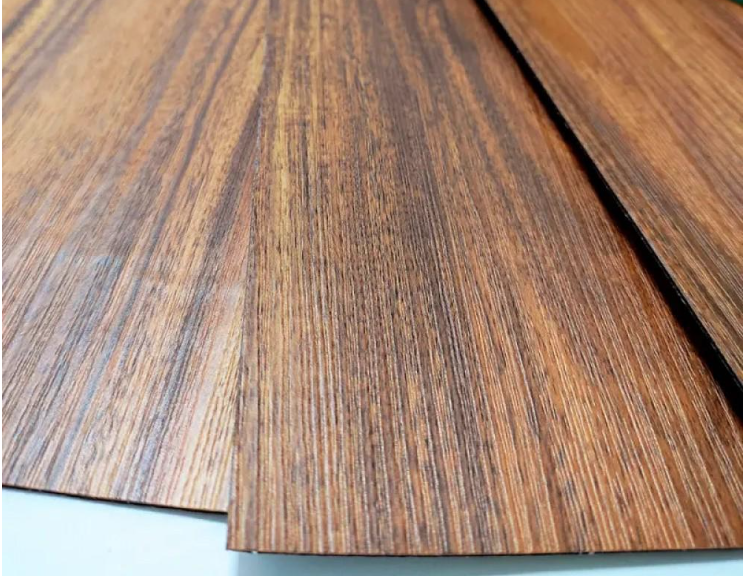 Плитка вінілова самоклеюча 1 шт. Темне дерево (СВП-004)