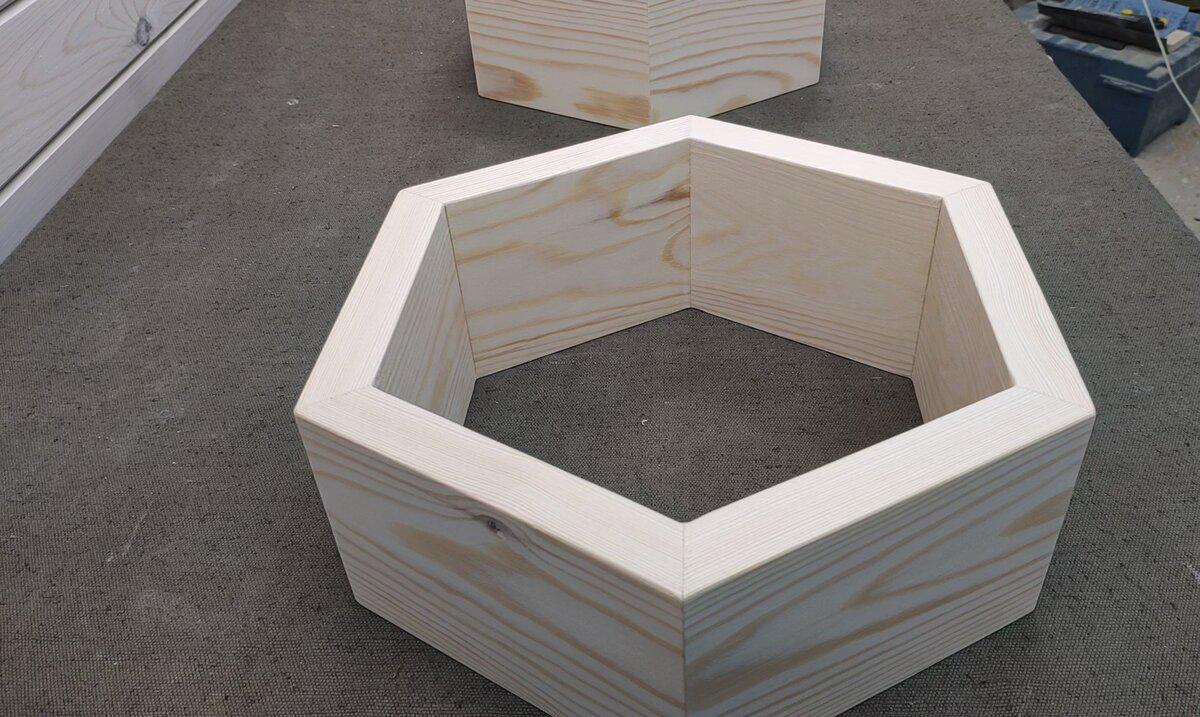 Полочка деревянная Сота 32х37х15 см (27283775) - фото 6