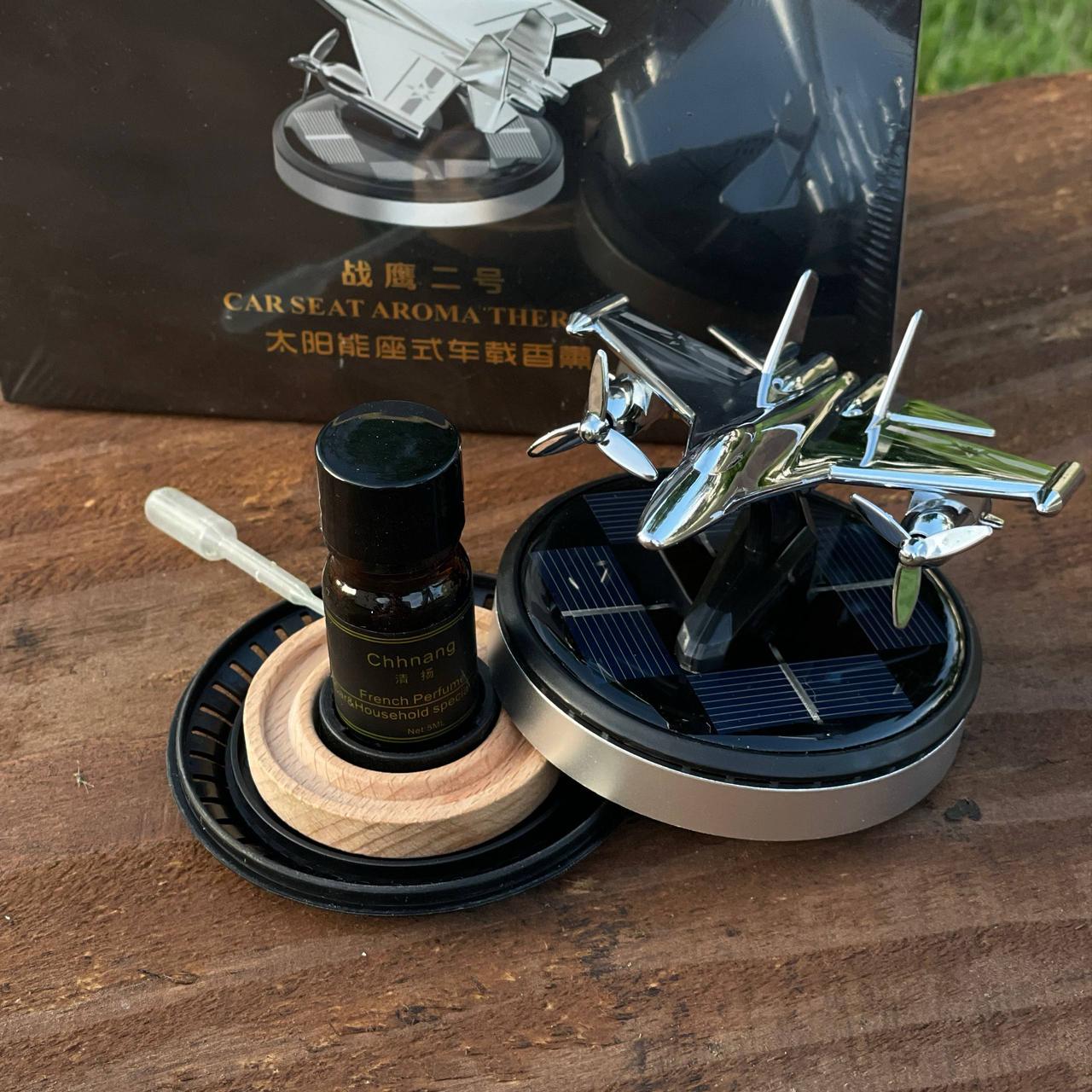 Ароматизатор автомобільний літак на сонячних елементах Сірий - фото 4 Ароматизатор автомобільний літак на сонячних елементах Сірий - фото 4