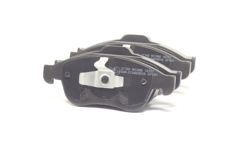 Тормозные колодки дисковые передние Renault Duster ABS 37760 (37760 ABS)