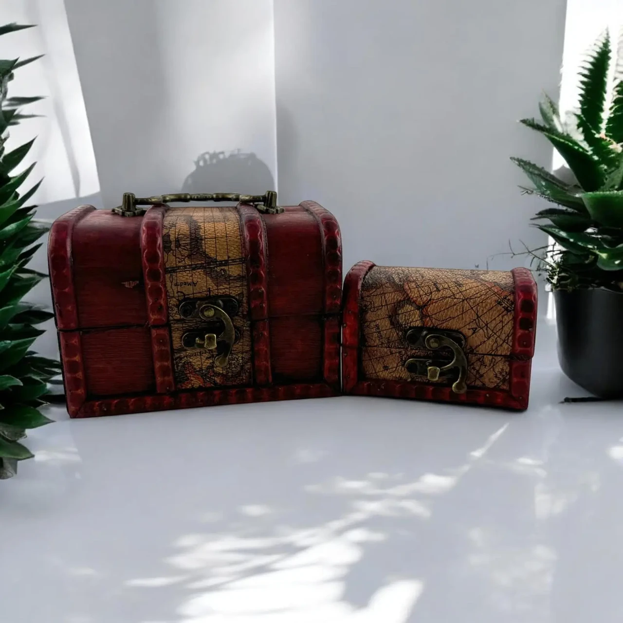 Шкатулки винтажные 2 шт.