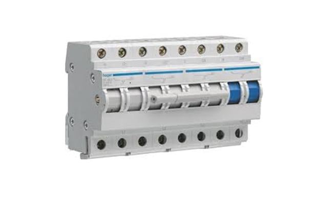 Переключатель ввода резерва трехпозиционный Hager 400 В/63 A 3+N 8 м SF463