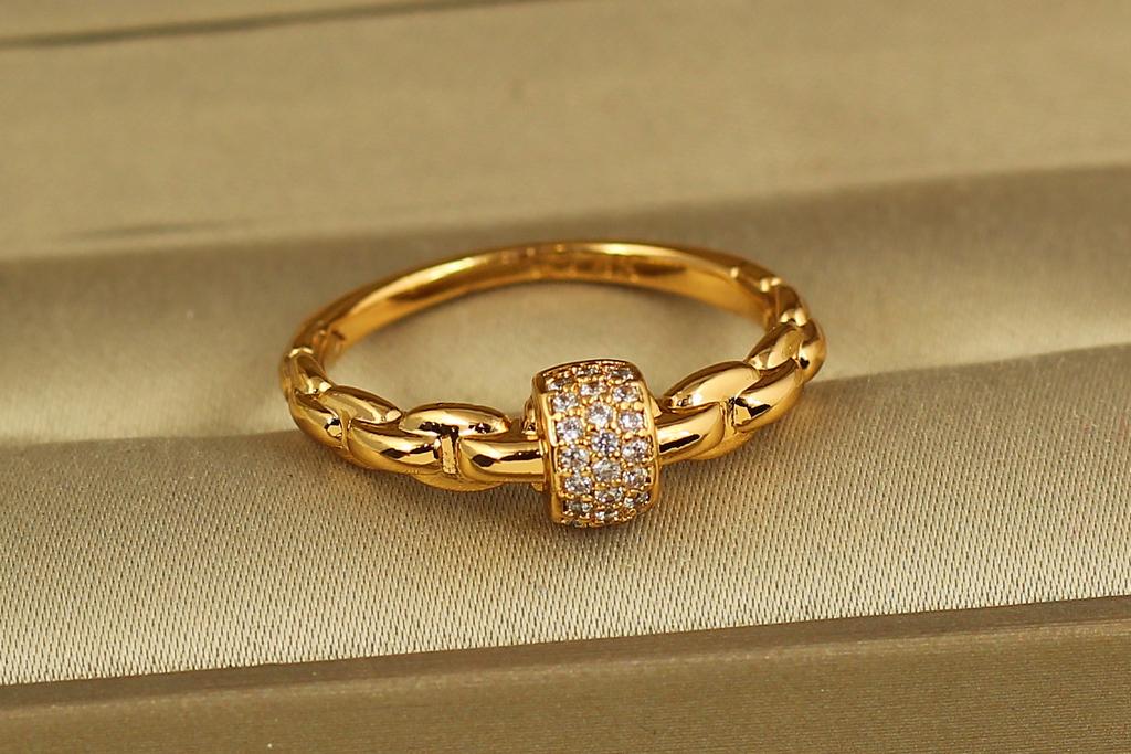 Кольцо Xuping Jewelry Цепочное Искра р. 19 Золотое (30775957)